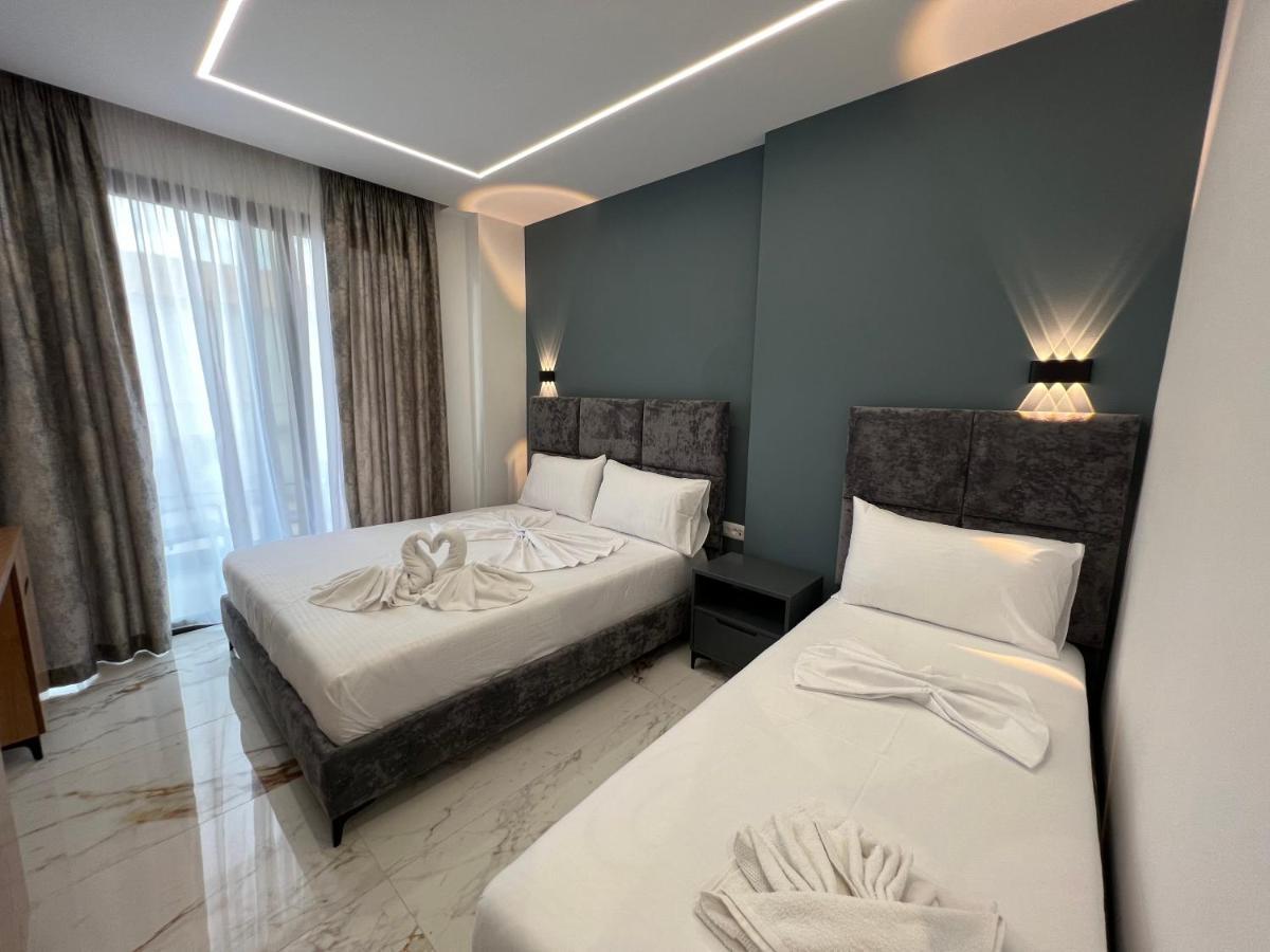Poseidon Hotel 2 Ксамил Екстериор снимка