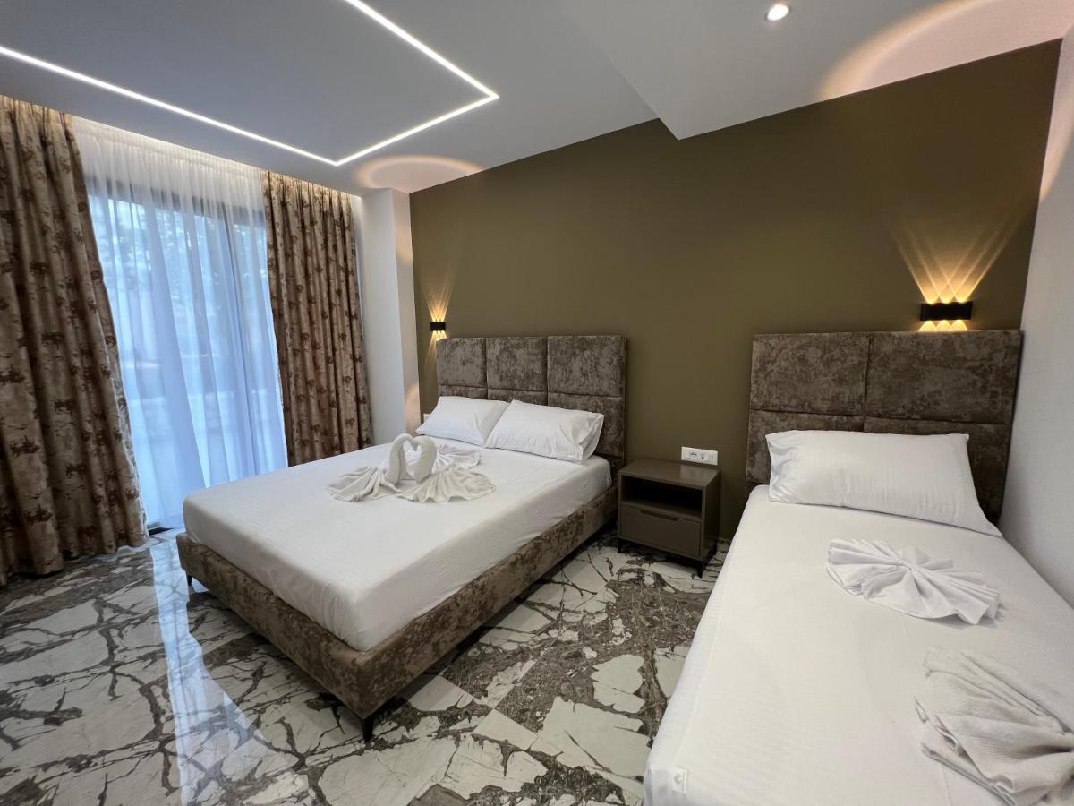 Poseidon Hotel 2 Ксамил Екстериор снимка